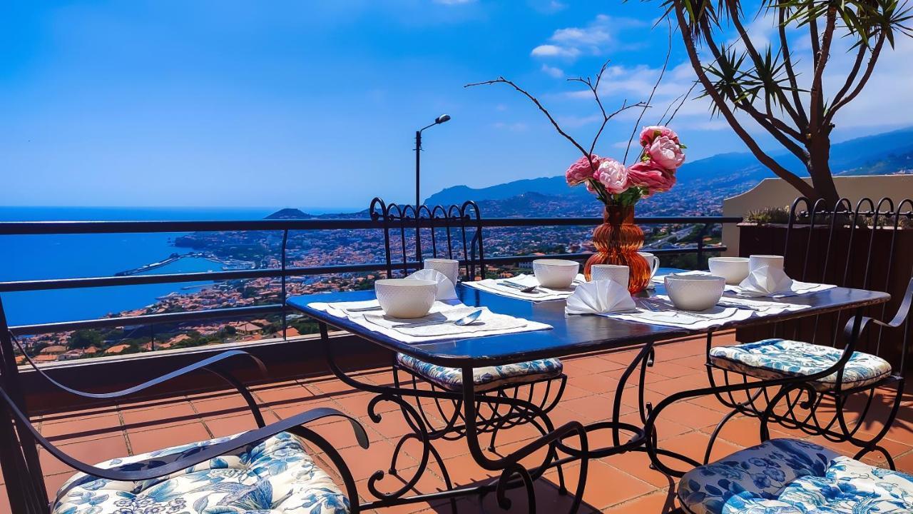 Villa Casa Gina, With Views To Funchal Bay Esterno foto